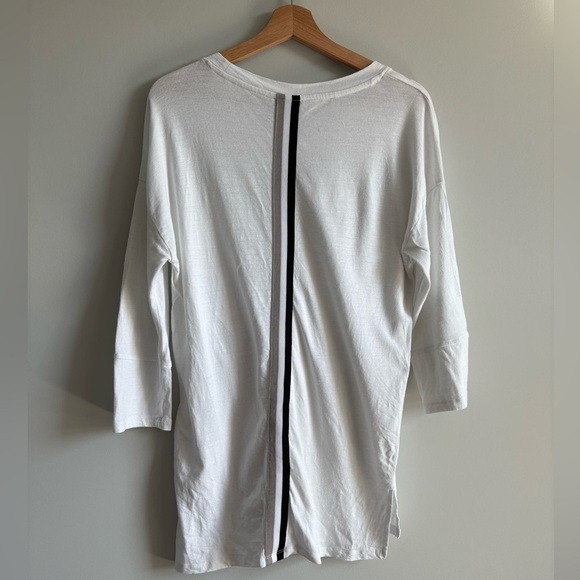 Tribal White Linen Blend Tunic Top | Size Large - Picture 7 of 7